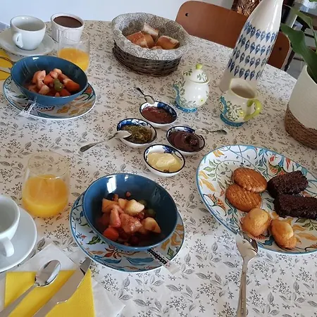 Belle Visnonia Gluten Free & Traditional Bed & Breakfast